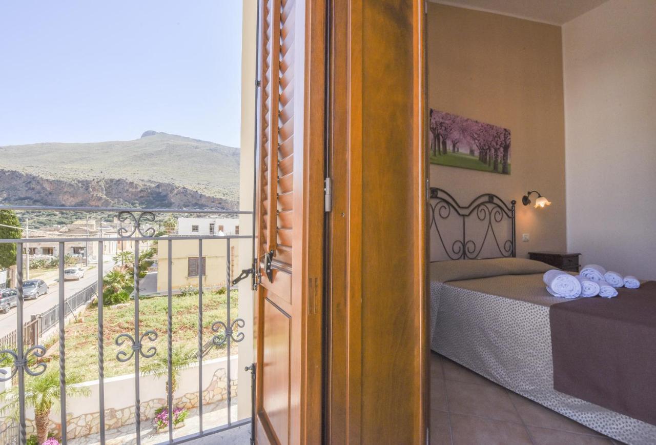 Aurora Castelluzzo Bed & Breakfast Bagian luar foto